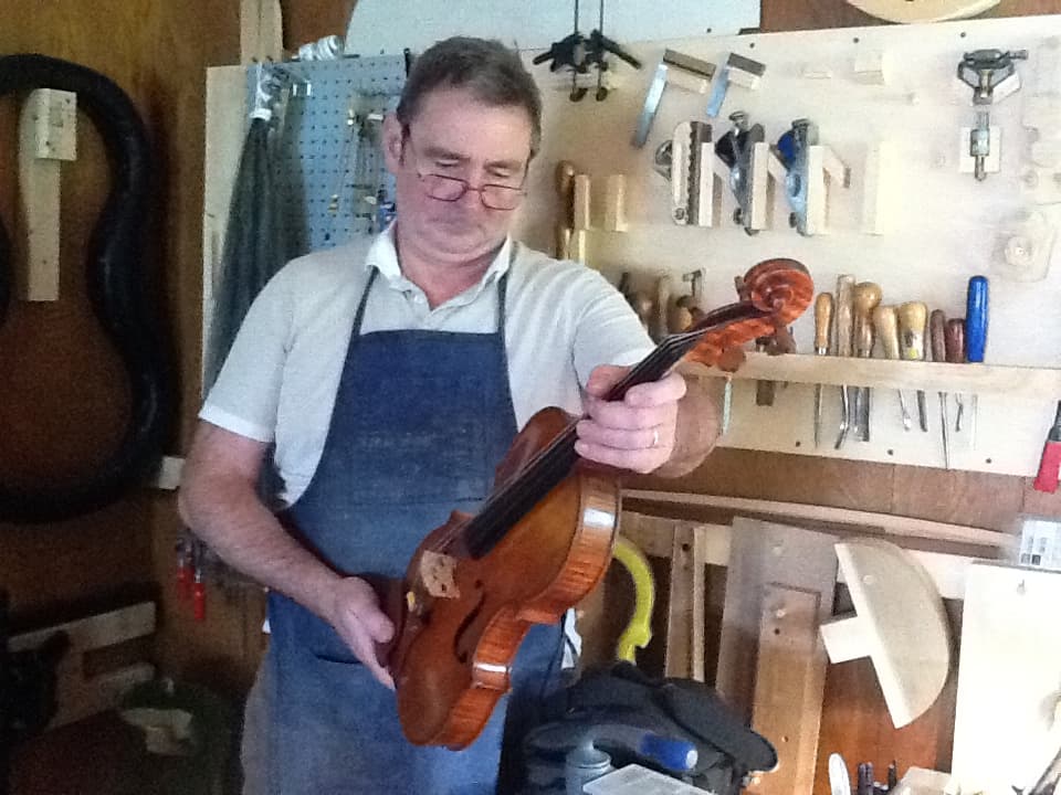 Igor Gersh, Luthier